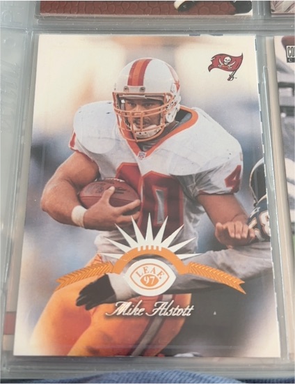 1997 Leaf #88 Mike Alstott — front