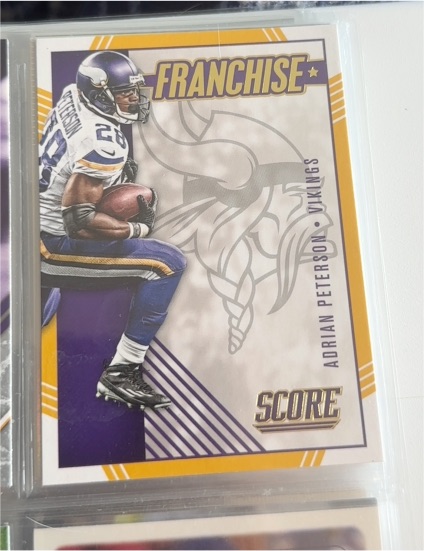 2016 Panini Score #24 Adrian Peterson Franchise — front