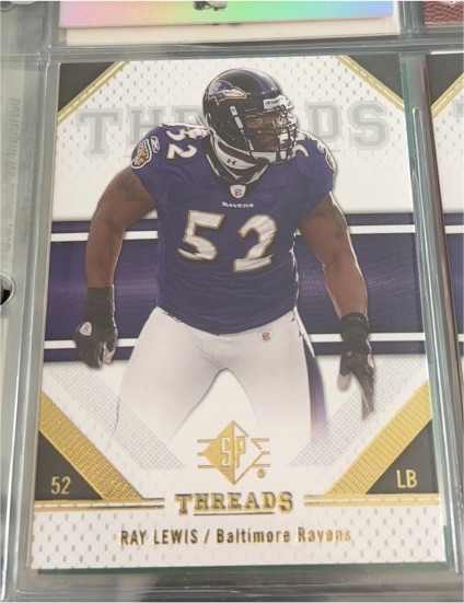 2009 Upper Deck SP Threads #52 Ray Lewis — front