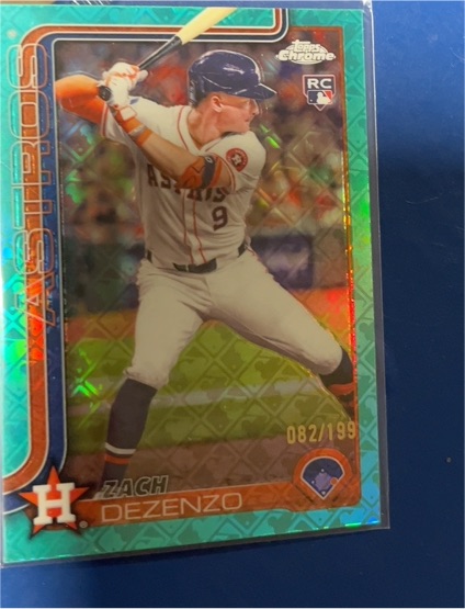 2025 Topps Chrome #082 Zach Dezenzo — front