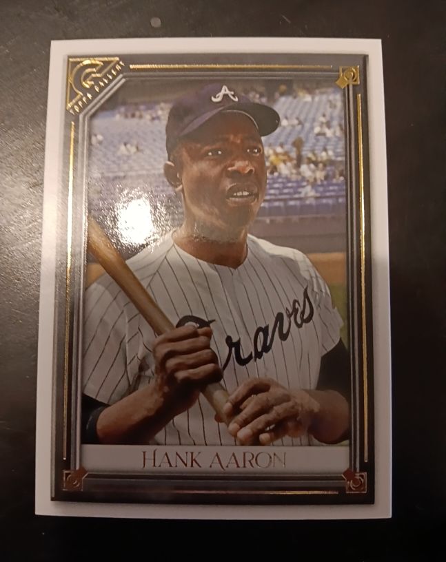 2021 Topps Gallery #98 Hank Aaron — front