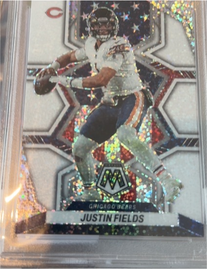 2022 Panini Mosaic Football Justin Fields — front