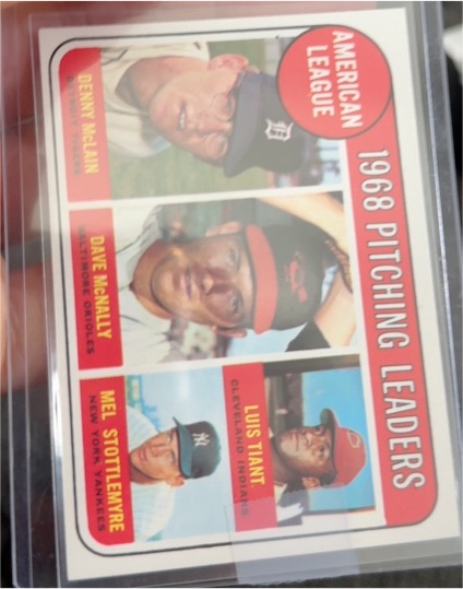 1969 Topps #9 Denny McLain/Dave McNally/Luis Tiant/Mel Stottlemyre — front