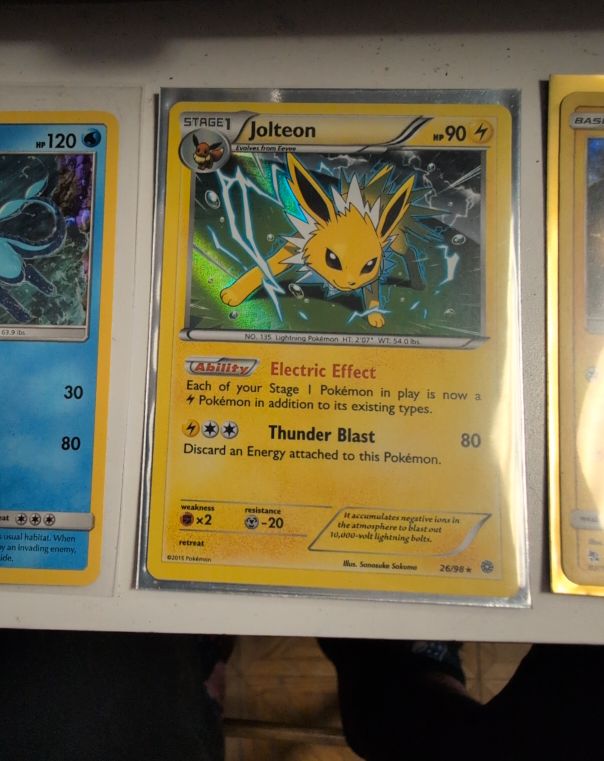 2015 Pokemon Ancient Origins #26 Jolteon — front