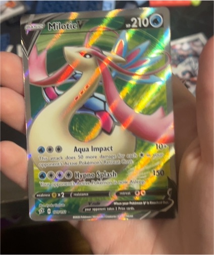 2020 Pokémon TCG Rebel Clash #179 Milotic V — front