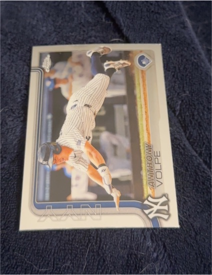 2025 Topps Series 1 #162 Anthony Volpe — front