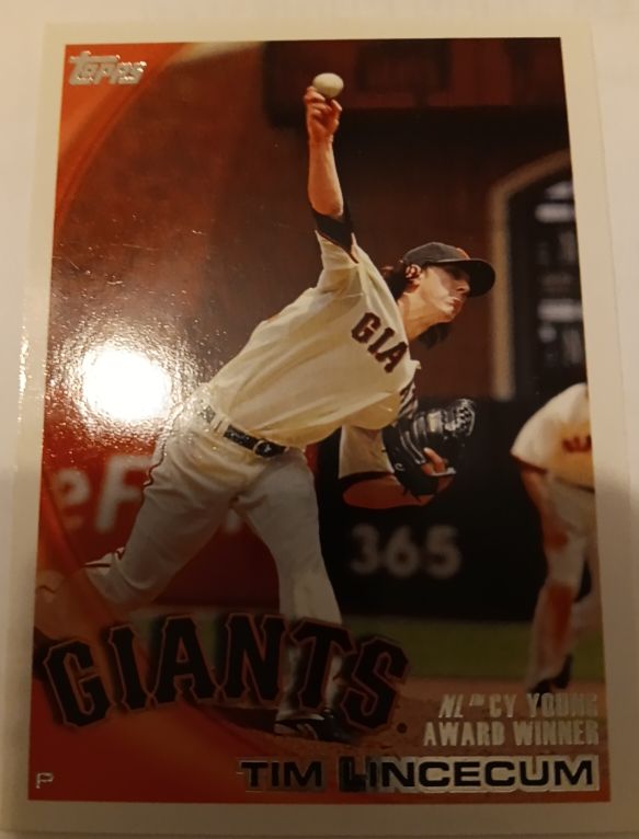 2010 Topps #9 Tim Lincecum — front