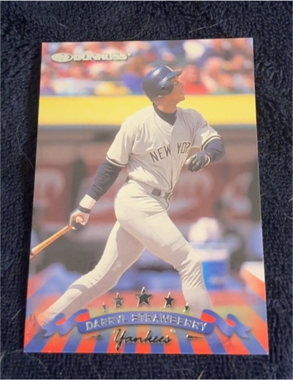 1998 Donruss #181 Darryl Strawberry — front