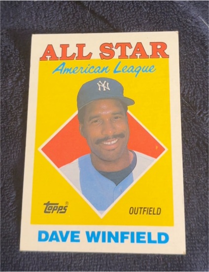 1988 Topps #392 Dave Winfield — front
