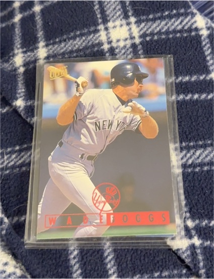 1995 Fleer Ultra #80 Wade Boggs — front