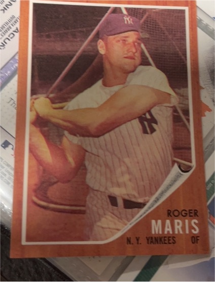 1962 Topps #1 Roger Maris — front
