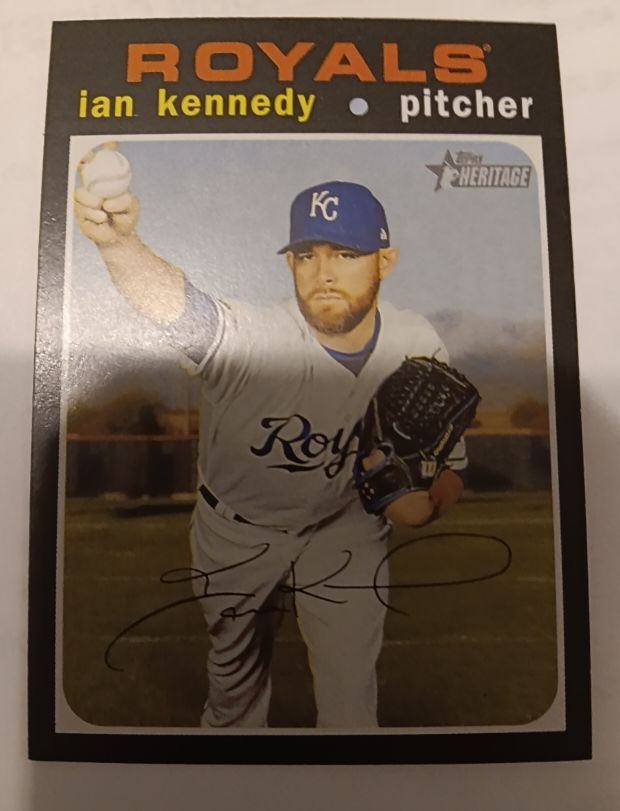 2020 Topps Heritage #213 Ian Kennedy — front