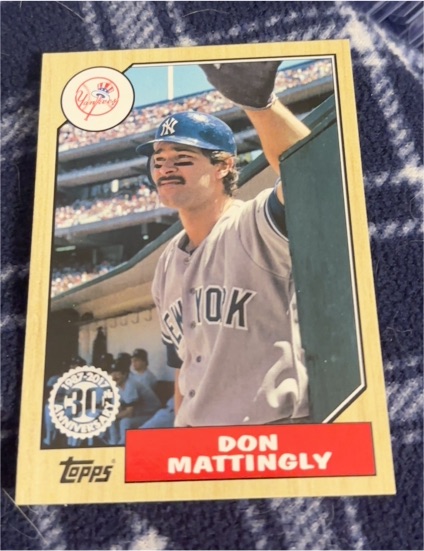 2022 Topps Series 1 Don Mattingly 1987 35th Anniversary NY Yankees #T87-13 — front