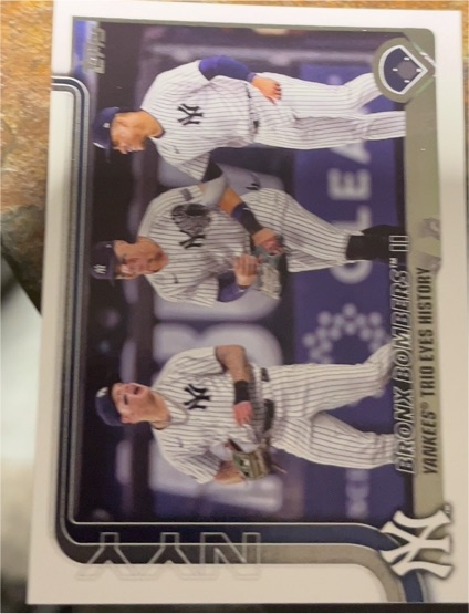 2025 Topps #184 Bronx Bombers II: Yankees Trio Eyes History — front