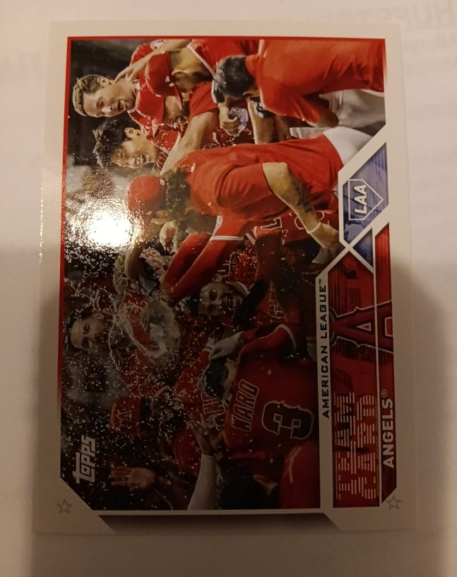2023 Topps #93 Los Angeles Angels Team Card — front