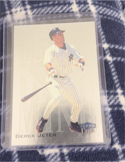 2000 Fleer Ultra Diamond Mine #10DM Derek Jeter — front