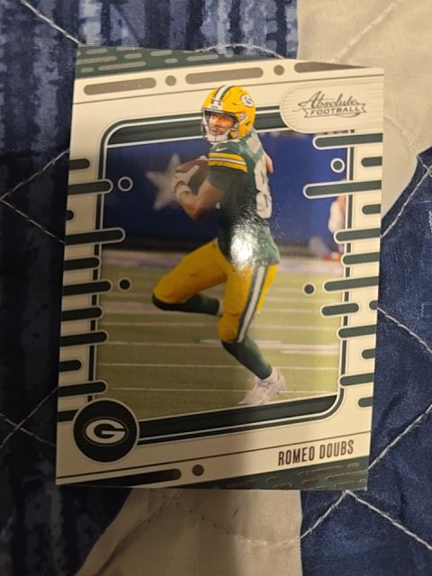 2024 Panini Absolute Football #40 Romeo Doubs — front