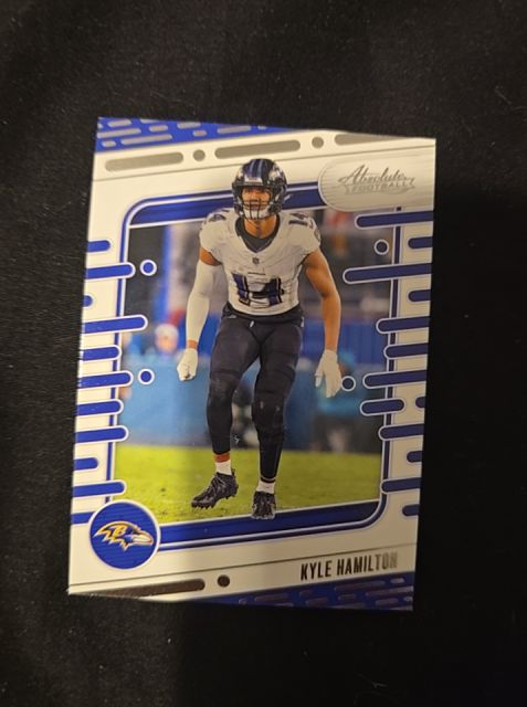 2024 Panini Absolute Football #10 Kyle Hamilton — front