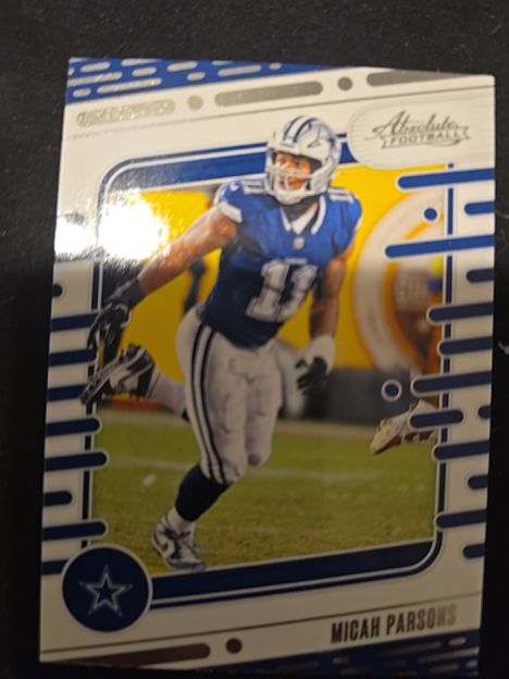 2024 Panini Absolute #28 Micah Parsons — front