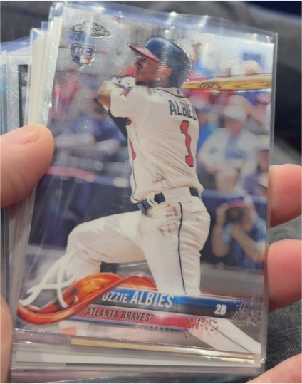 2018 Topps Chrome Update #HMT27 Ozzie Albies Rookie Card — front