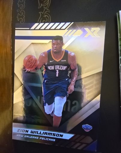 2020-21 Panini Chronicles XR #299 Zion Williamson — front