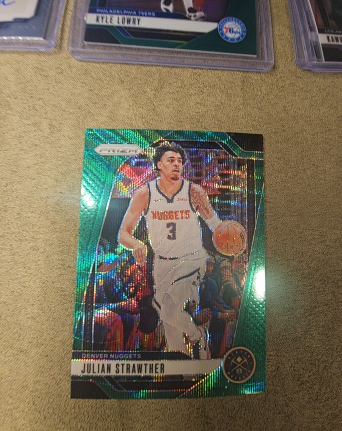 2024-25 Panini Prizm #92 Julian Strawther — front