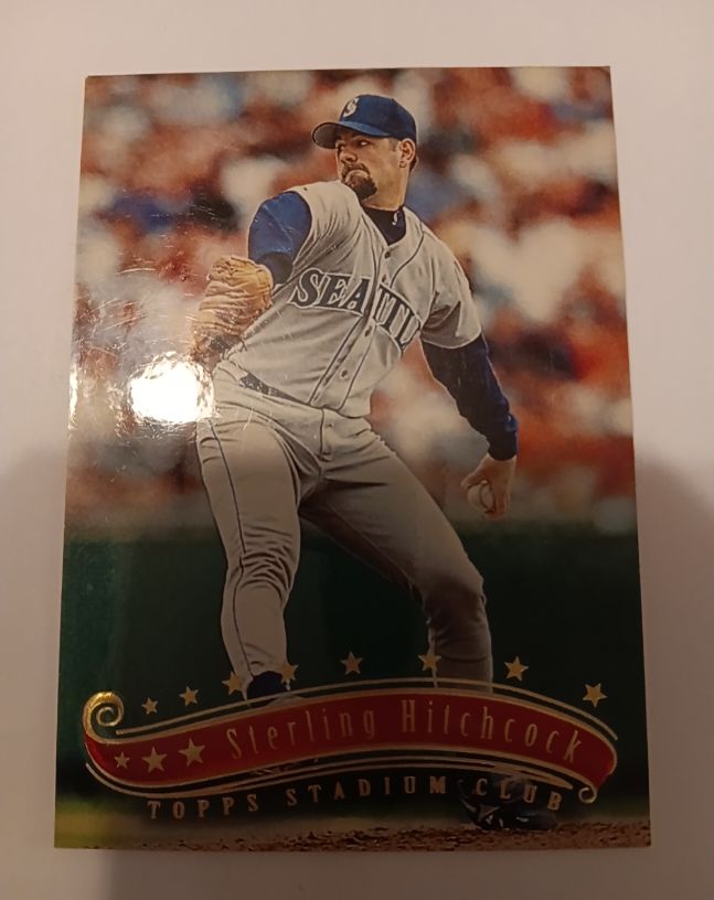 1997 Topps Stadium Club Sterling Hitchcock — front