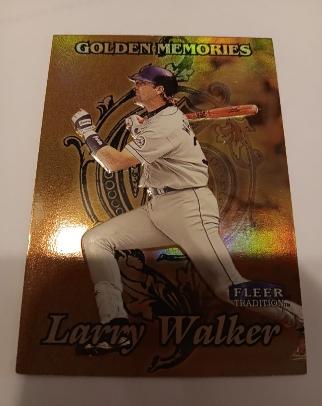 1998 Fleer Tradition #320 Larry Walker Golden Memories — front