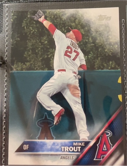 2016 Topps #1 Mike Trout — front