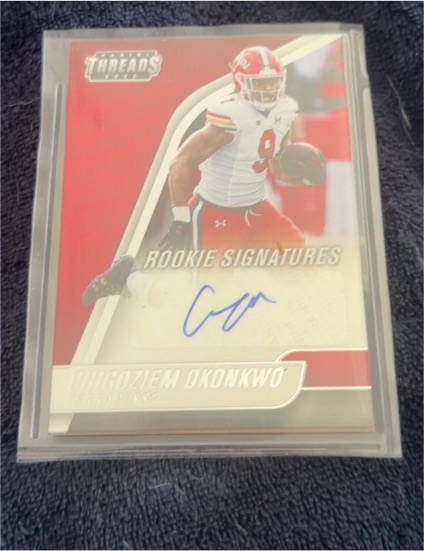 2022 Panini Chronicles Draft Picks Threads Rookie Signatures #TH-CHI Chigoziem Okonkwo — front