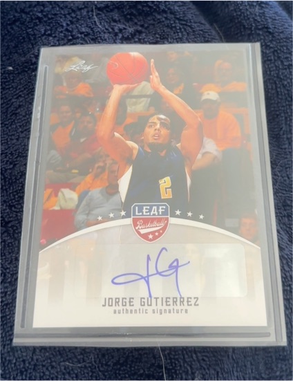 2012-13 Leaf Autographs #JG1 Jorge Gutierrez — front