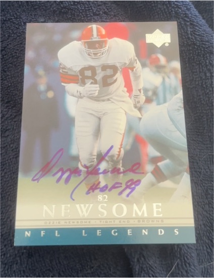 2000 Upper Deck Legends #82 Ozzie Newsome — front