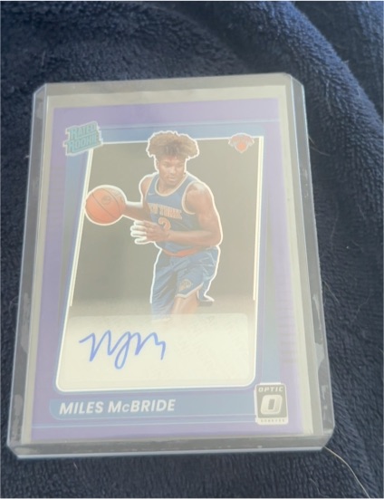 2021-22 Panini Donruss Optic #182 Miles McBride — front