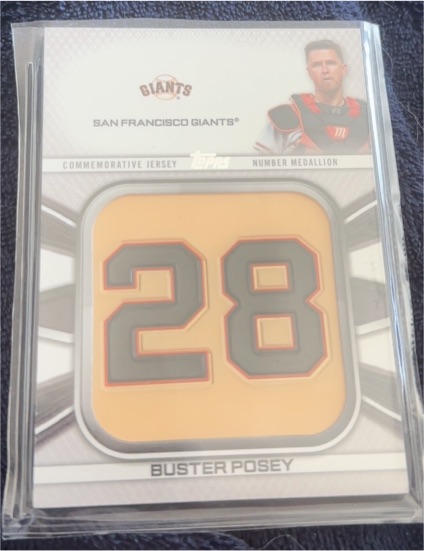 2022 Topps Series 1 #JNM-BP Buster Posey Jersey Number Medallion — front