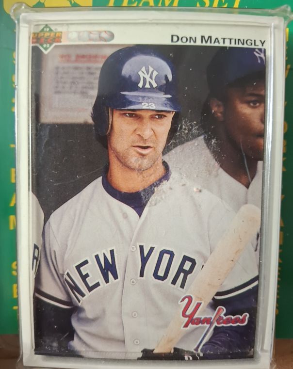 1992 Upper Deck #356 Don Mattingly — front