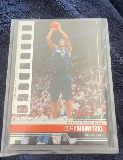 2006-07 Topps Full Court #75 Dirk Nowitzki — front