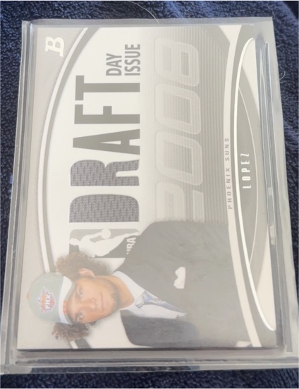 2008-09 Bowman Draft Day Issue #DDIR-RL Robin Lopez — front