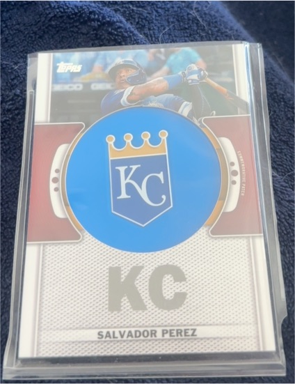 2023 Topps Series 1 #TLP-SP Salvador Perez Commemorative Team Logo Patch — front