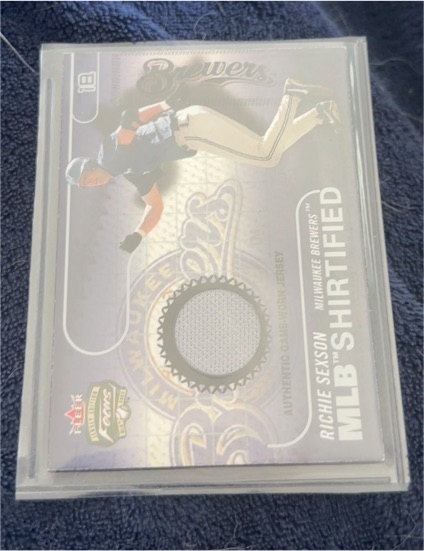 2003 Fleer Focus #18 Richie Sexson MLB Shirtified — front