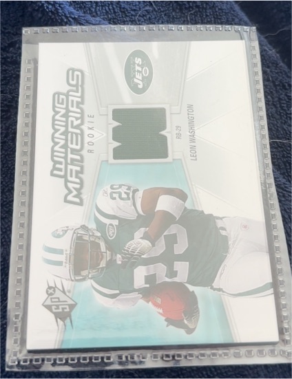 2006 SPx Winning Materials #WMR-WA Leon Washington — front