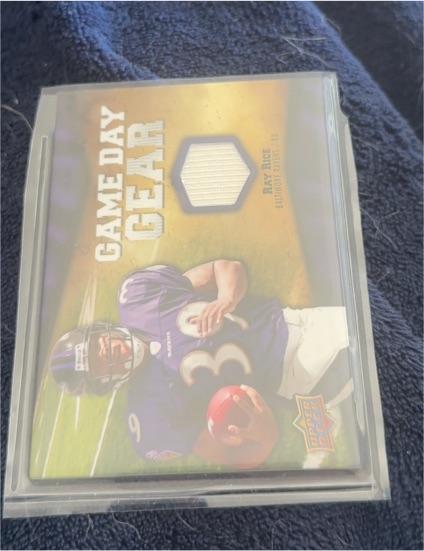 2009 Upper Deck Game Day Gear #E09765 Ray Rice — front