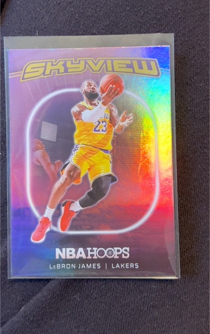 2024-25 Panini NBA Hoops #17 LeBron James Skyview — front