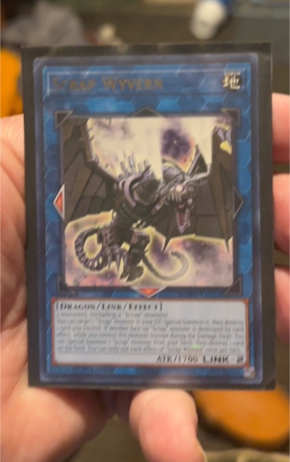Yu-Gi-Oh! Scrap Wyvern MGED-EN061 — front