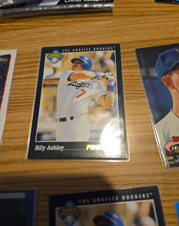 1993 Pinnacle #7 Billy Ashley — front