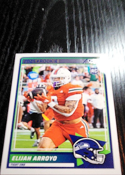 2025 Panini Score #50 Elijah Arroyo — front