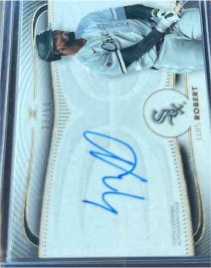 2021 Topps Definitive #21 Luis Robert — front
