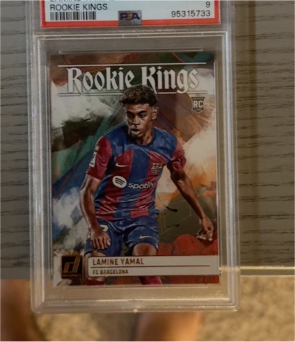 2023-24 Panini Donruss FIFA Rookie Kings #2 Lamine Yamal — front