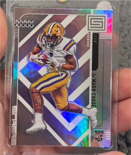 2021 Panini Chronicles Status Draft Picks #162 Ja'Marr Chase Rookie — front