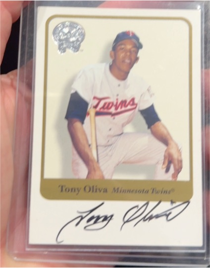 2001 Fleer Greats of the Game #112 Tony Oliva — front
