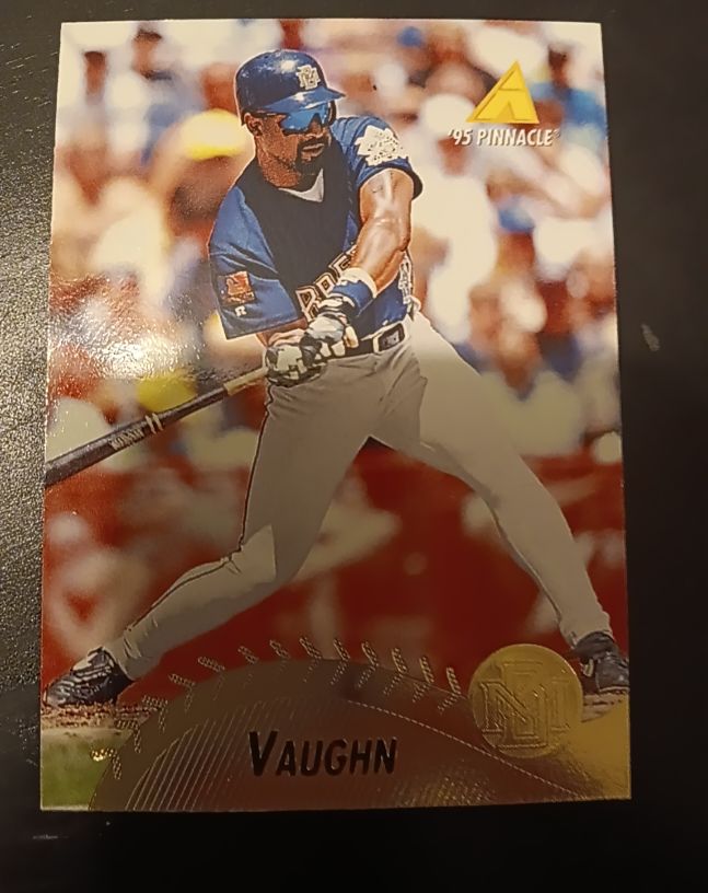 1995 Pinnacle #N/A Vaughn — front
